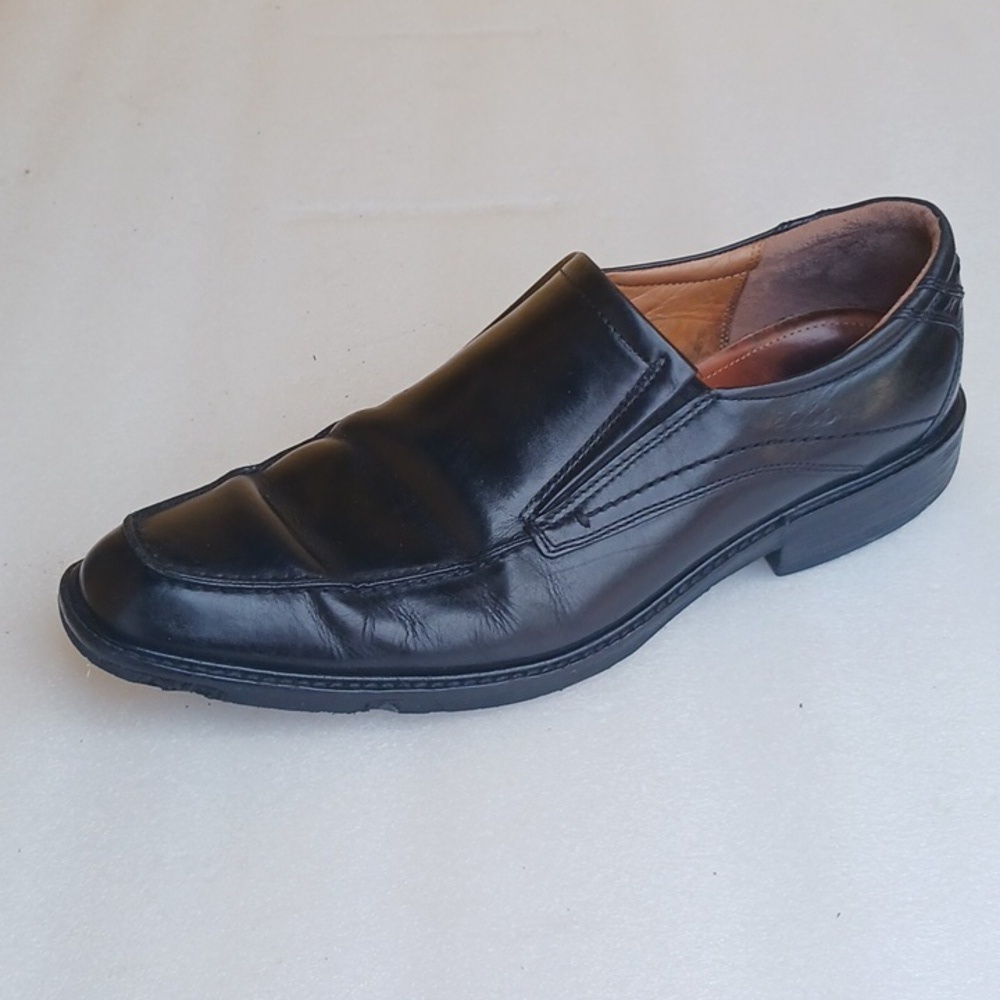 Ecco Helsinki Black Leather Men's Business Dress Shoes Slip-Ons Size 11.